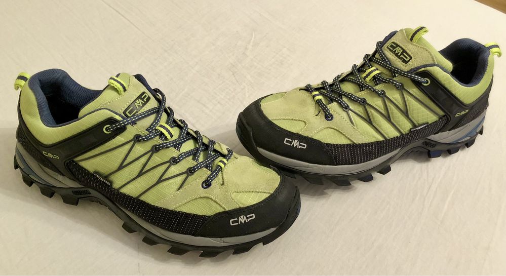 Туристически обувки SALEWA номер 42 и CMP ном 45 2/3 спортни маратонки