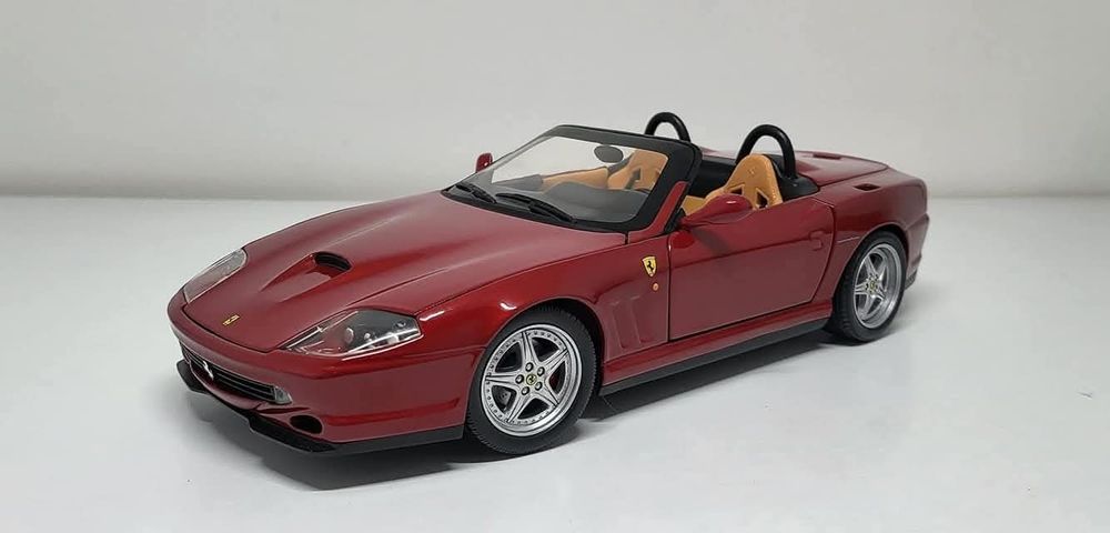 Machetă Ferrari 550 BARCHETTA 1/18 HOTWHEELS