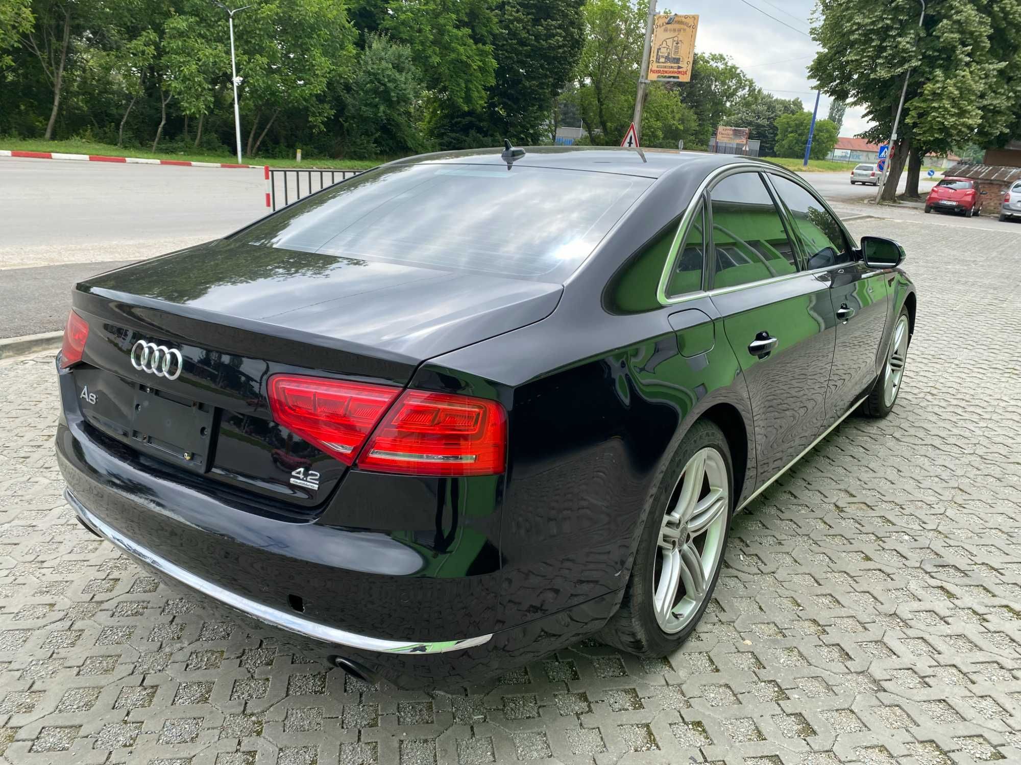 Audi A8 4.2FSi На ЧАсти