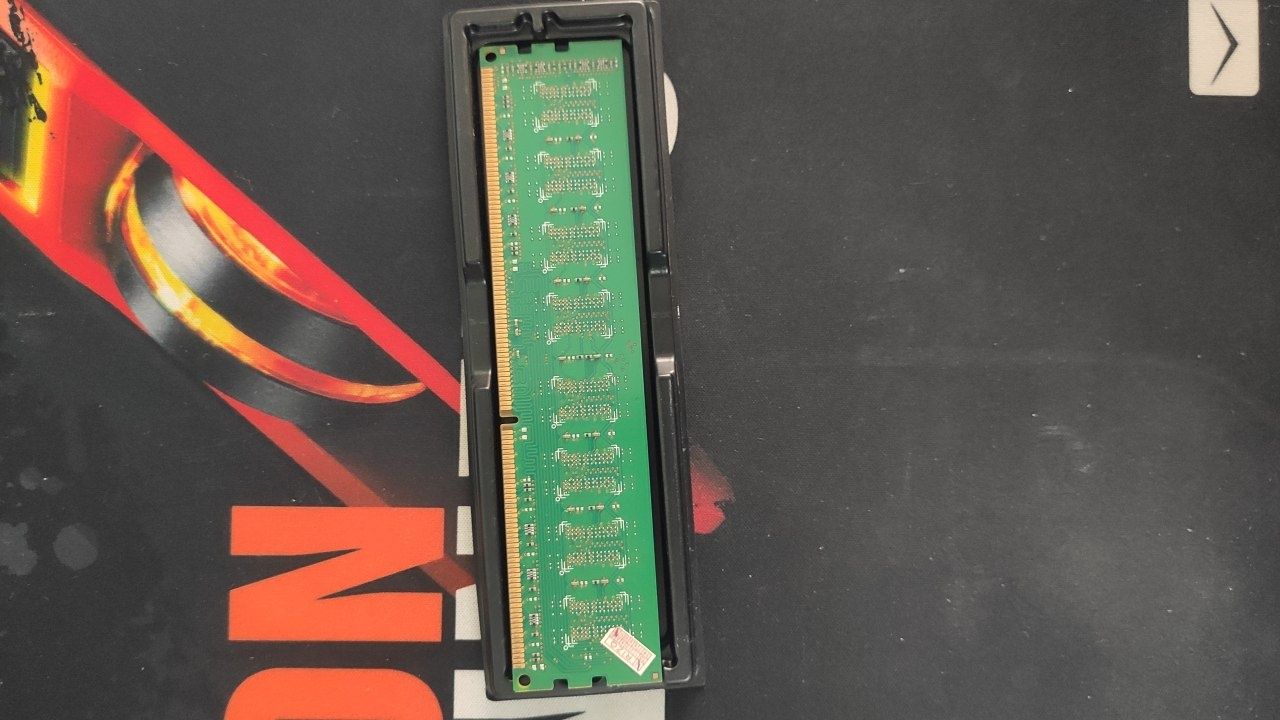 ОЗУ 2gb ddr3 1333mhz