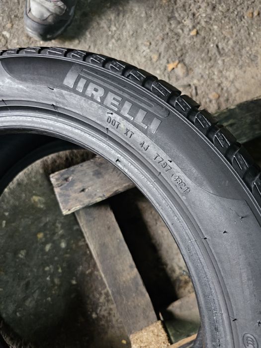 2 anvelope iarna 245 45 18 Pirelli 2021