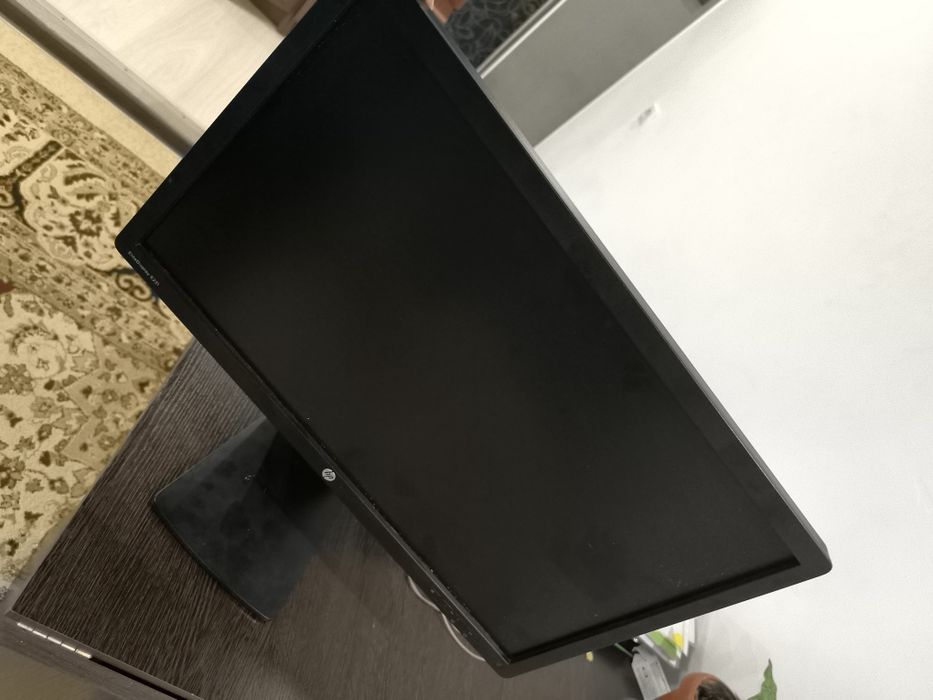 2 Офисных Монитора 60 герц ТОРГА НЕТ