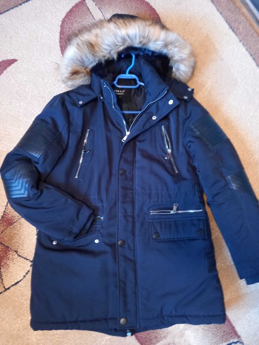 Vand hanorac pentru baieti