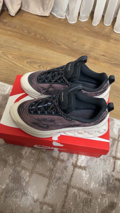 Обувки nike air max dn sp