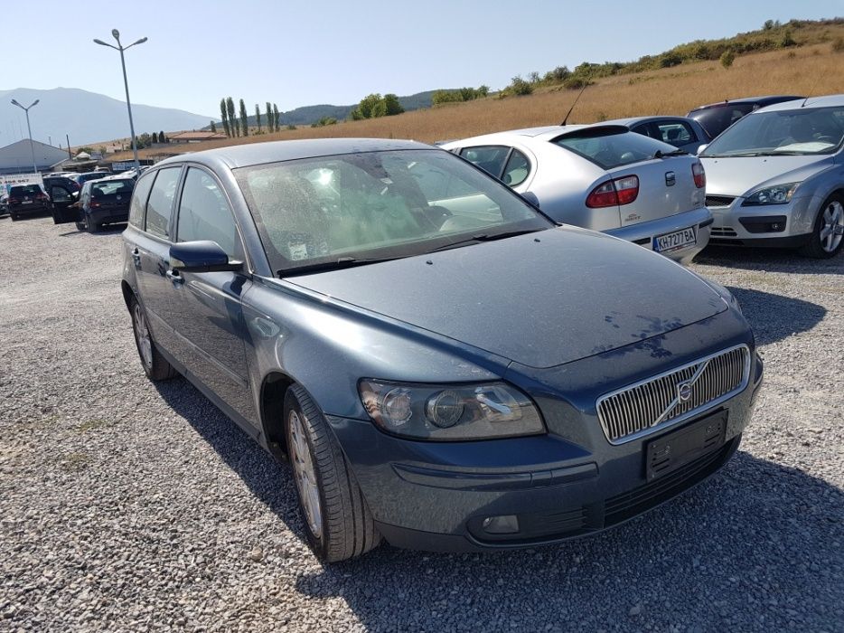 Volvo v50 волво на части