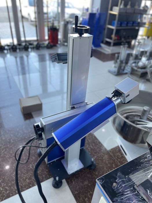 Лазерная маркировочная машина