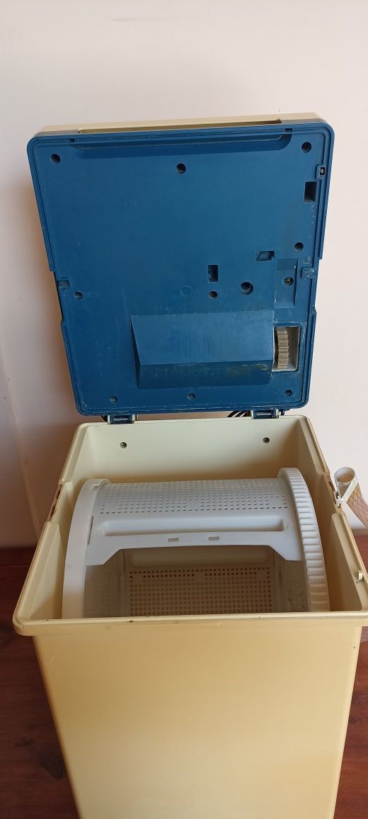 Продаётся стиральная машинка Айгуль