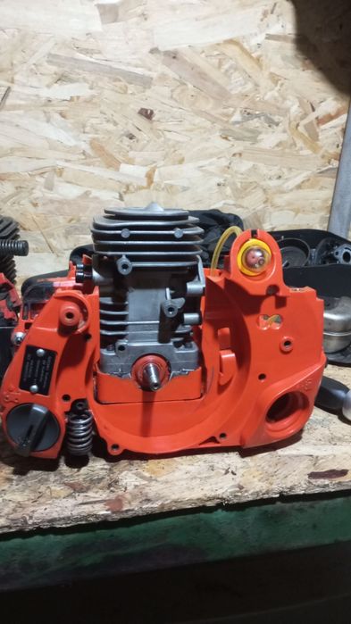 Piese originale Husqvarna – modele 235 X-Torq, 236 X-Torq, 240E și 120