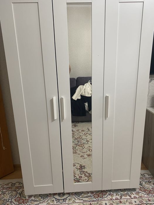 Продаеться шкаф в хорошем состоянии