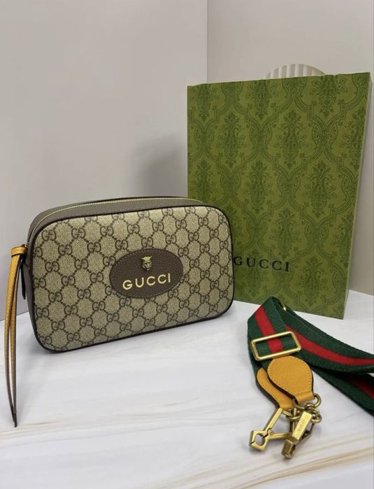 Продам женскую сумку