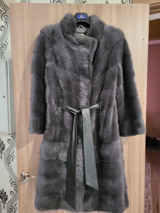Продам норковую  шубу