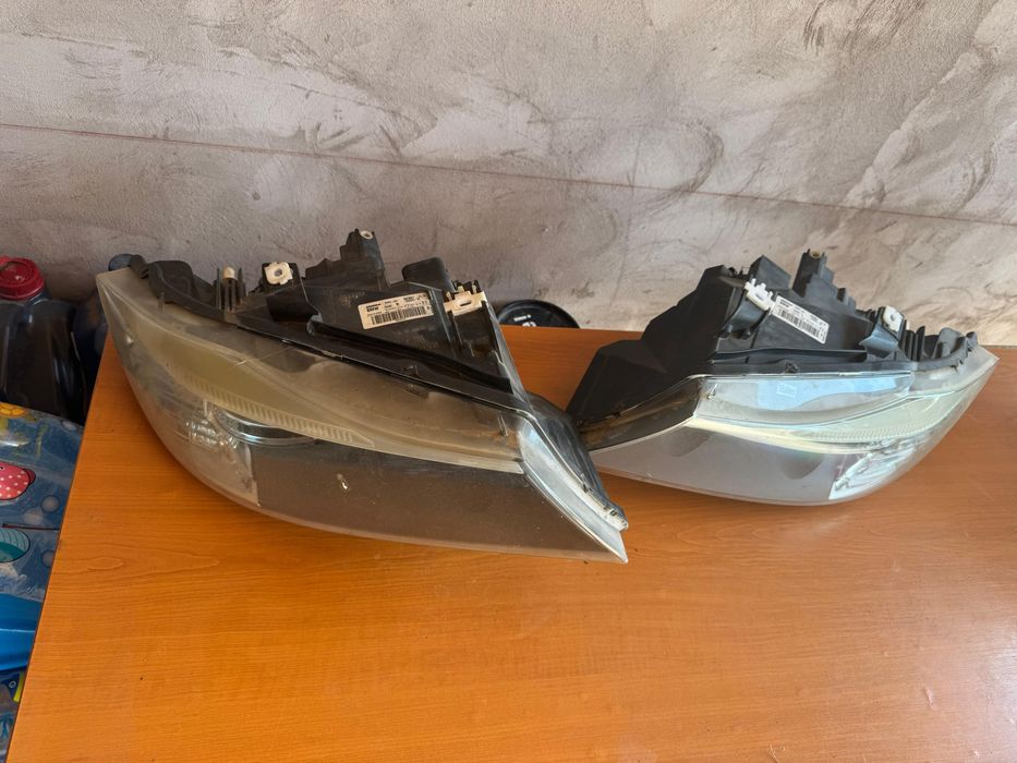 Faruri bmw e90 lci cu lupa