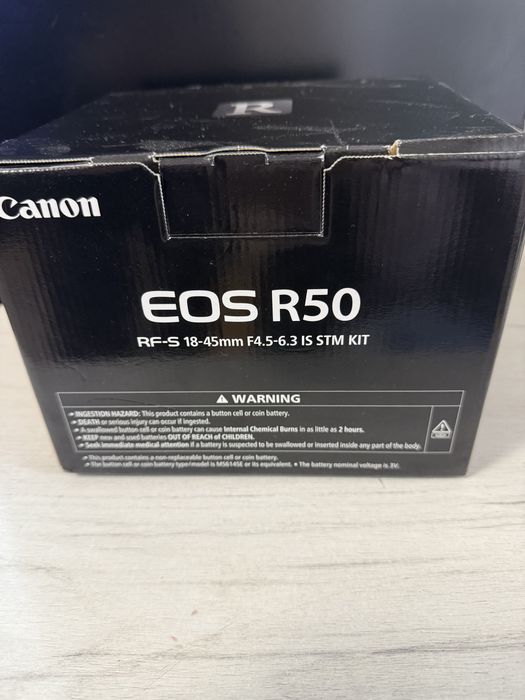 Canon Eos R50 RF-S 18-45mm F4.5-6.3 Nou in cutie