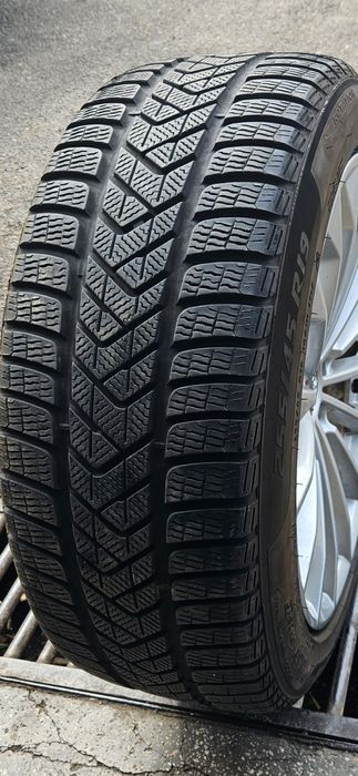 Jante Audi A8 4N model nou A5 A6 iarna 255 45 19 Pirelli 7 mm DOT 2023