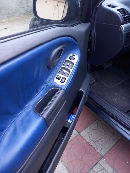 Suzuki grand vitara 2.0 benzin din 2004