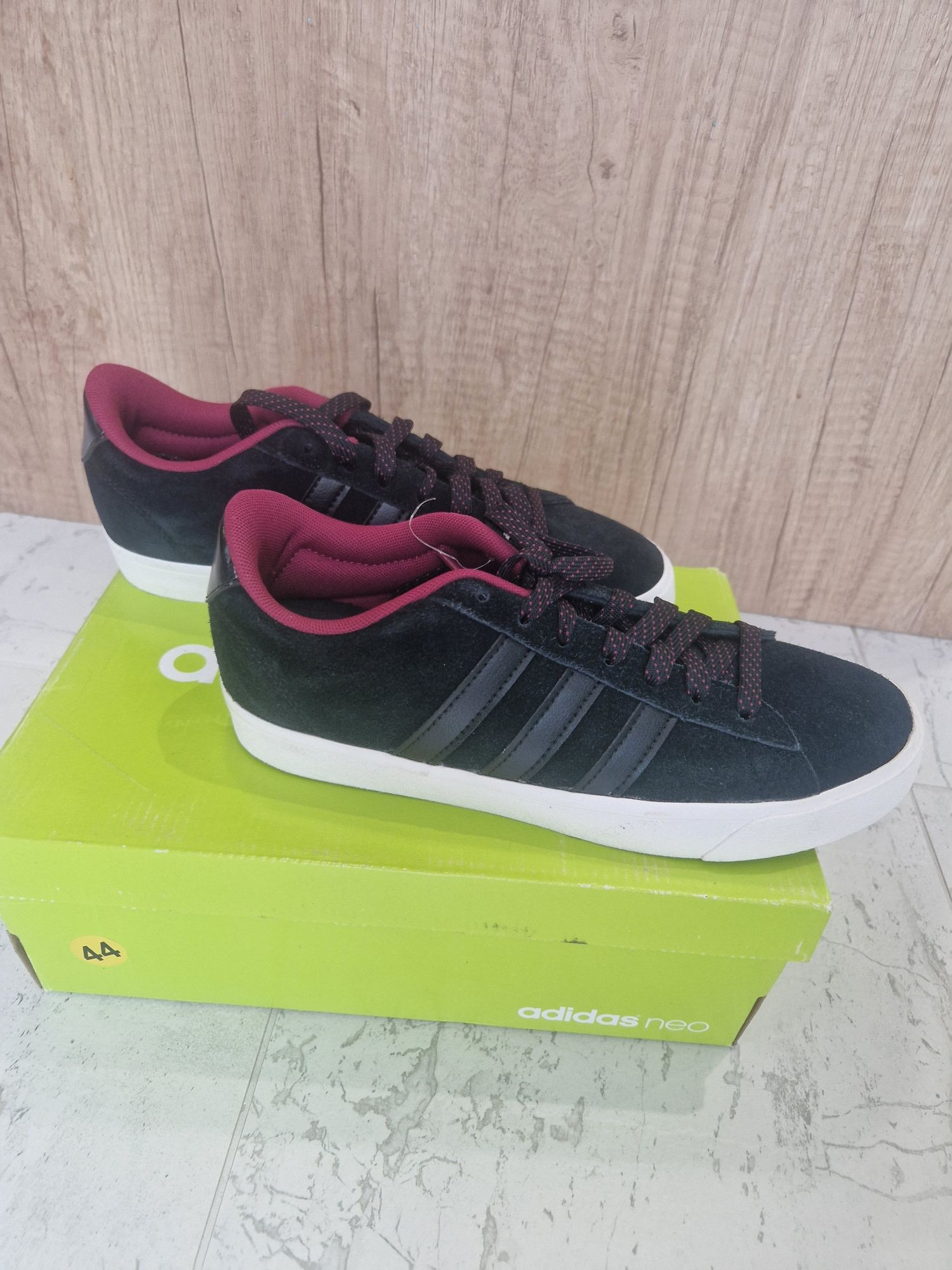 Чисто нови Adidas Cloudfoam Daily QT