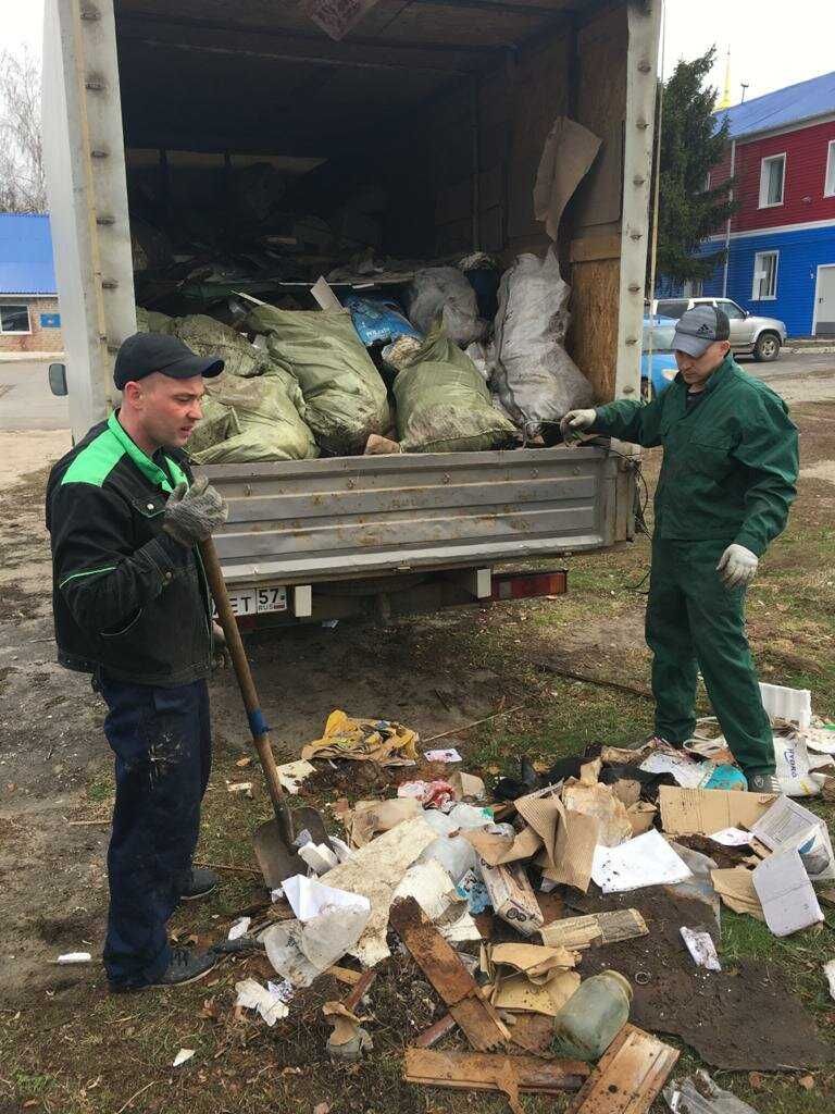 Вывоз мебели мусора на свалку
