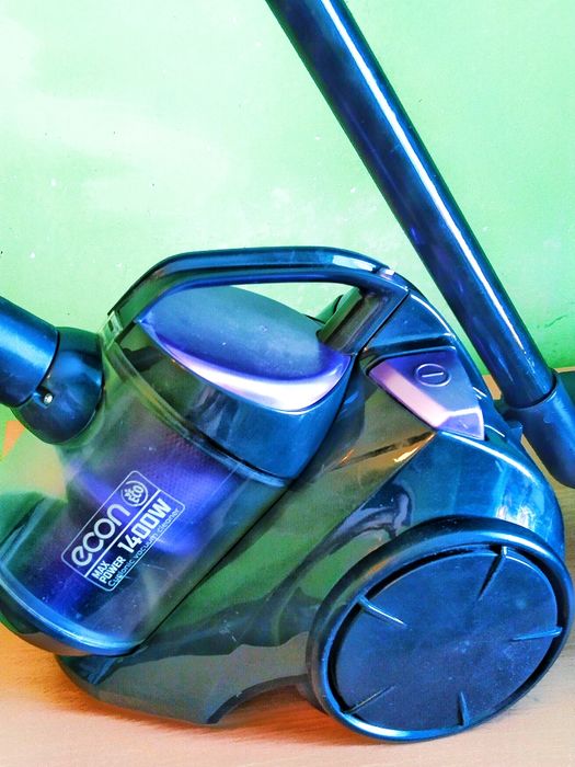 Продам Пылесос Фильтровой