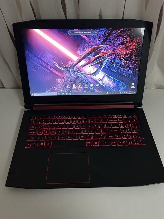 Laptop gaming| i5gen8| gtx1050 4gb| ssd M2 128+hdd500gb| 8gb ram