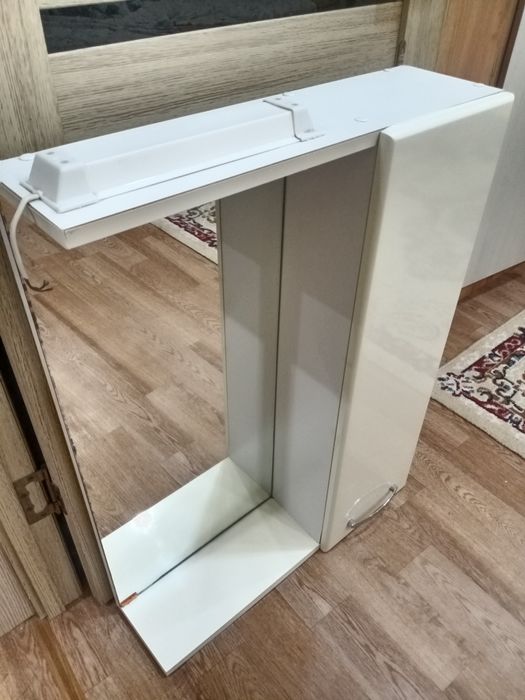 Продам шкаф для ванной комнаты