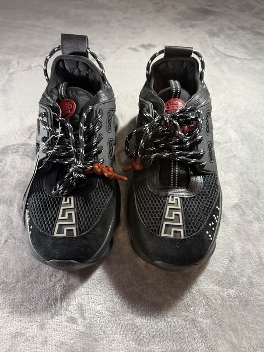 Versace Chain Reaction