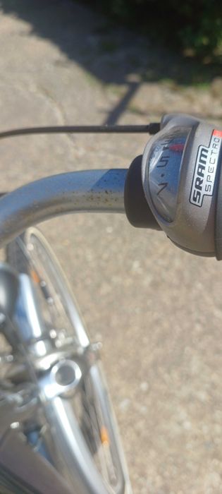 Bicicleta de vânzare