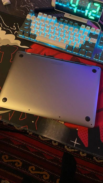 Macbook Pro M1 13-inch 8/512