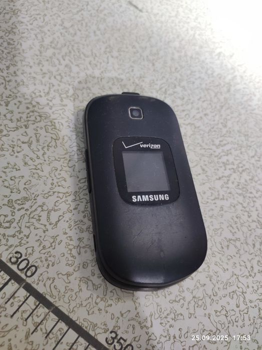 Telfon sotiladi xolati yaxshi