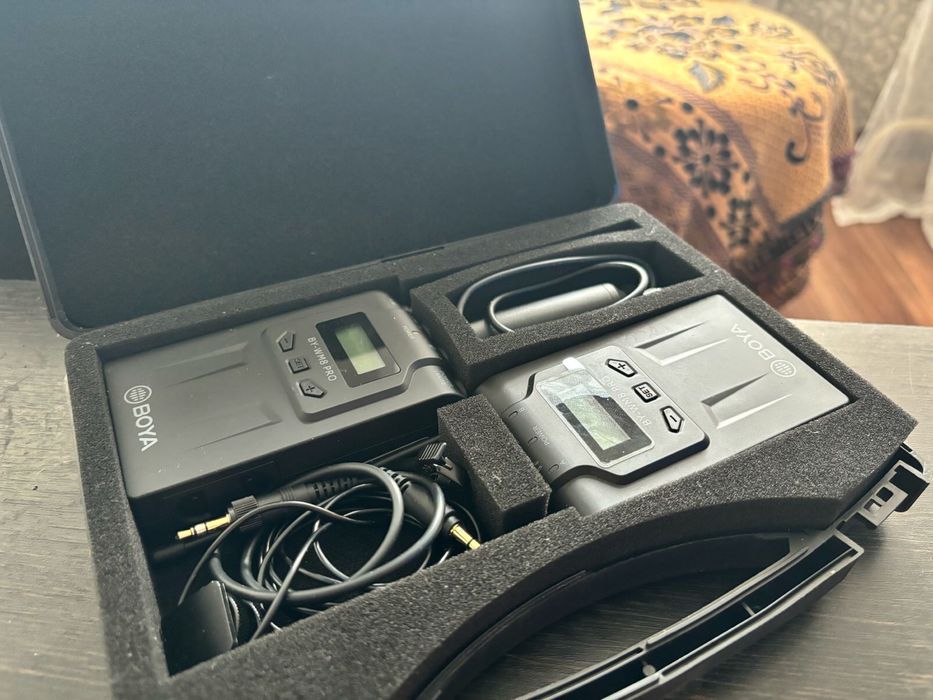 Петлички Boya w8pro