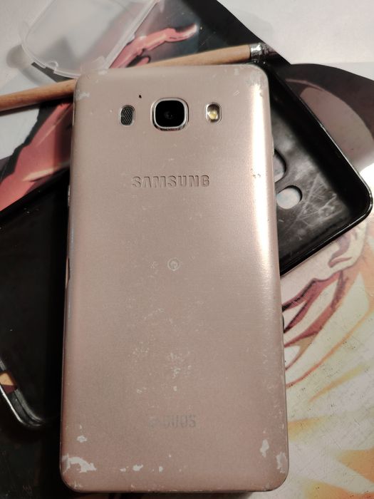 Продам или обменяю телефон. Надо обойти гугл аккаунт а так работает