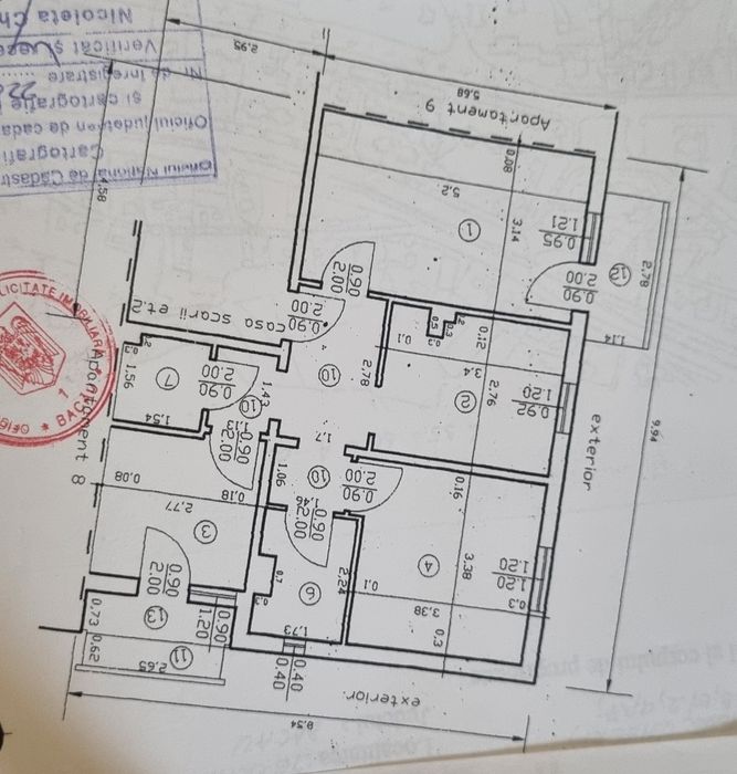 Ofer spre vânzare apartament cu 3 camere, decomandat, în Tg.ocna.