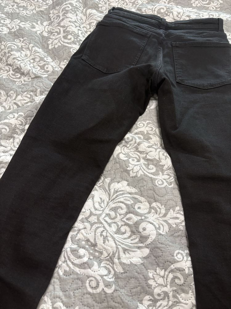 Черни дънки от ZARA 40ти-размер