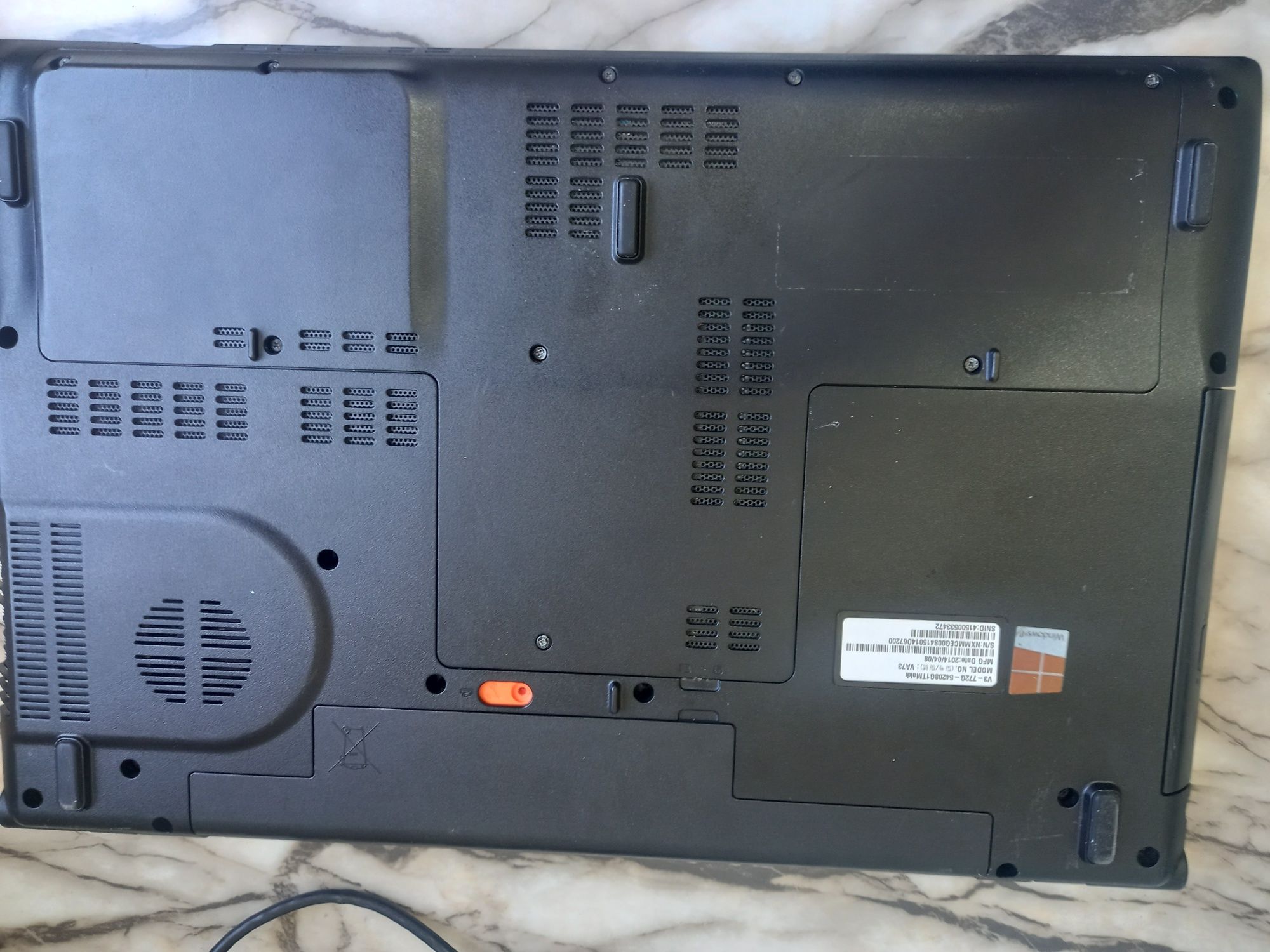 Лаптоп Acer V3-772G 17.3 Intel Core I5-4200М 16gb GeForce GTX 850M