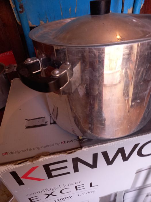 Жалтыраган кішкентай заттары