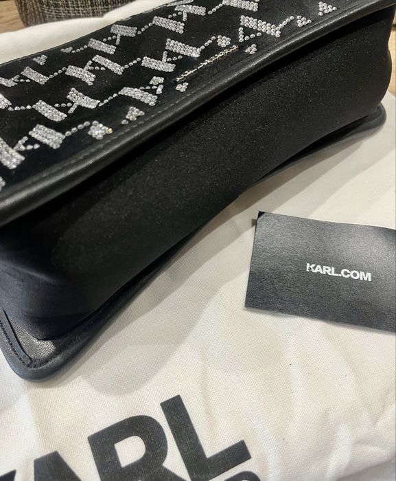 Чантата бижу на KARL LAGERFELD