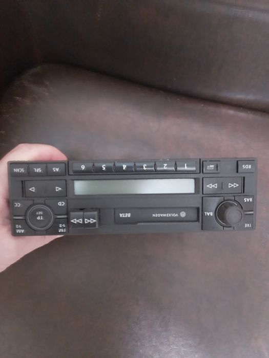Radio casetofon vw polo bora Passat nu am cod  !