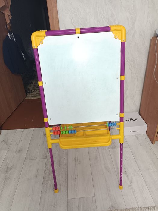 Продам детский мальберт