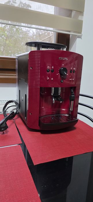 Espressor automat KRUPS Espresseria EA810770
