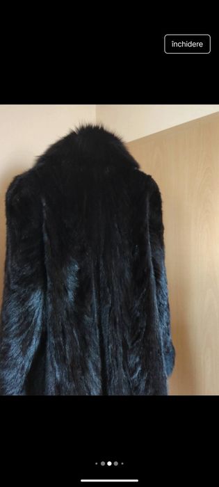 Haina noua blana naturala de nutrie cu guler si mansete de vulpe