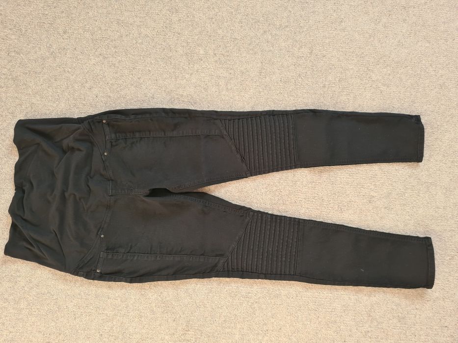 Vând lot haine gravide