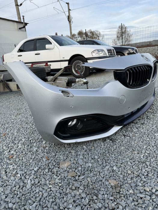 Bara fata BMW seria 4