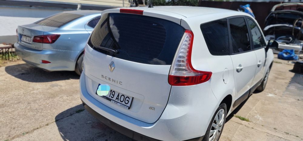 Renault Grand Scenic3 Euro5_1.5dci 2012