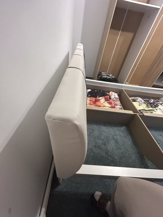 Pat tapițat alb 160/200