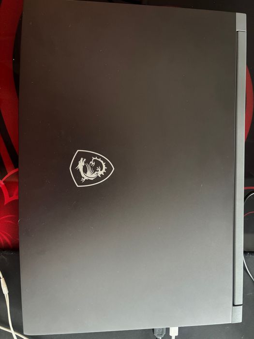 Лаптоп MSI THIN A15 B7VF
