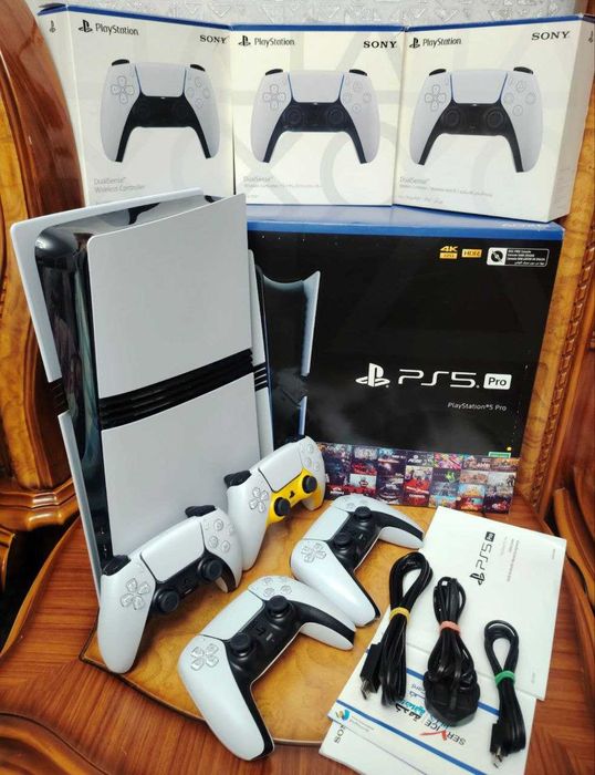 PlayStation 5 PRO (почти НОВАЯ)