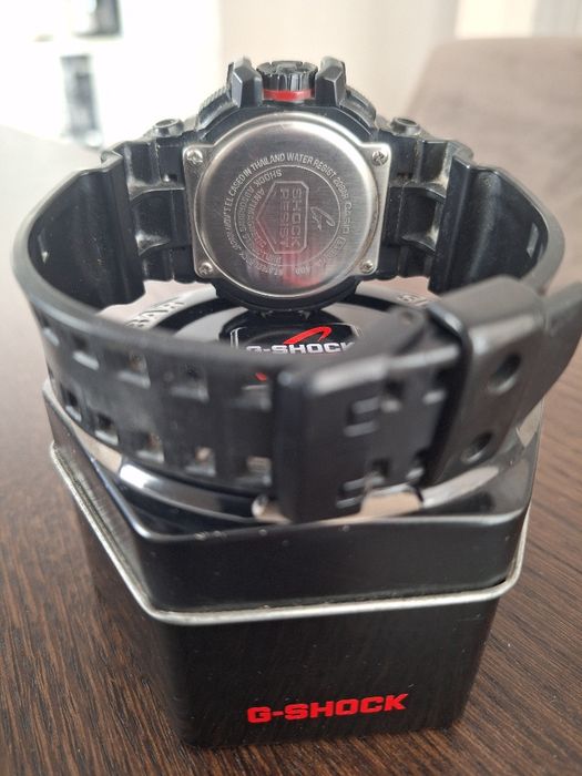 Casio G-Shock Black Bird GA-400-1BER
