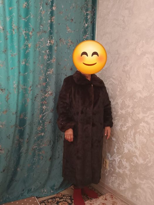 Продам шубу. Екі рет киілген, 54 размер, размер в размер жүреді. Құрақ