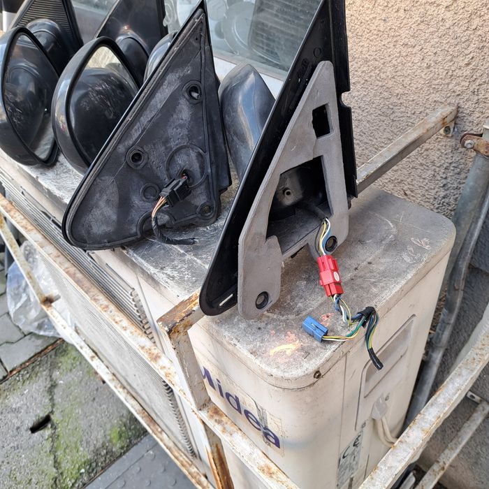 Оригинални огледала Craysler Voyager 98/2008 дясно