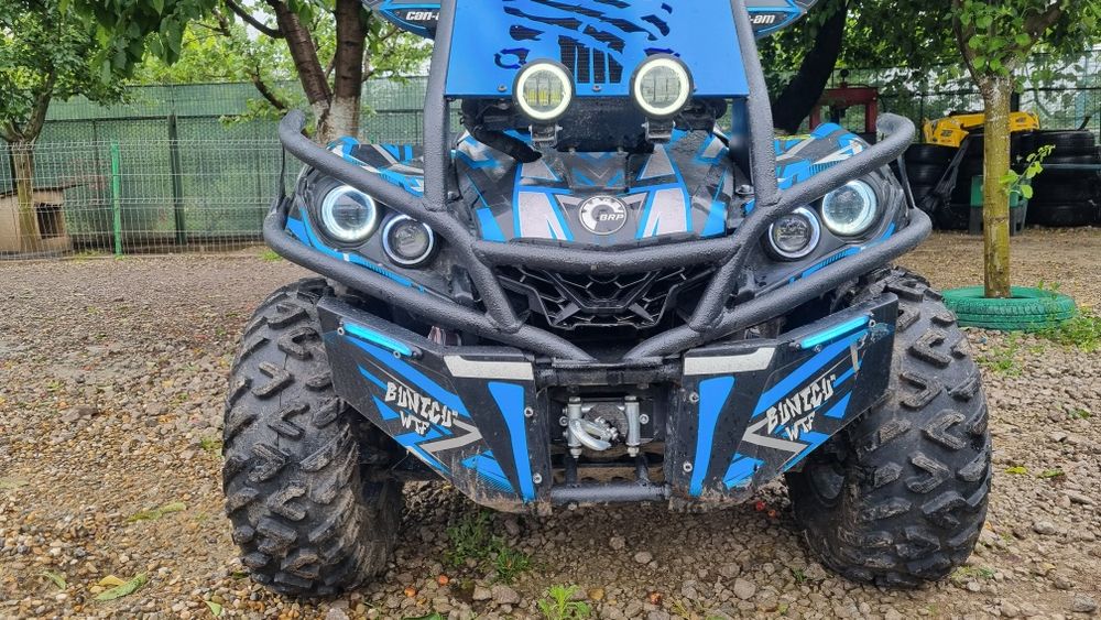 Faruri can am outlander
