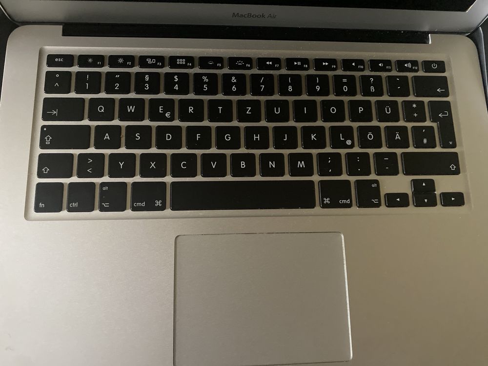 Лаптоп Apple MakBook Air